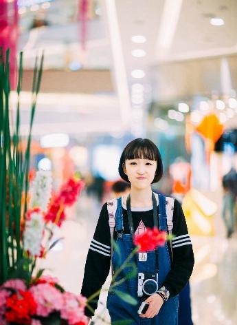 外回り中に突然の大雨一雨宿,国外真人CSGO视频