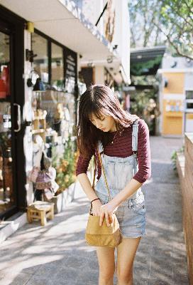 芳草地电影免费观看